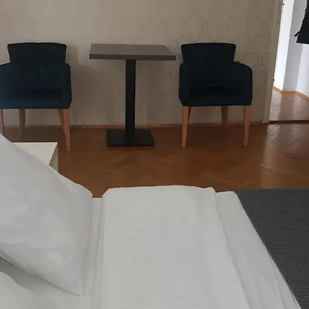 Panorama Stan Na Dan Uzice, Glavna Ulica Apartmán *